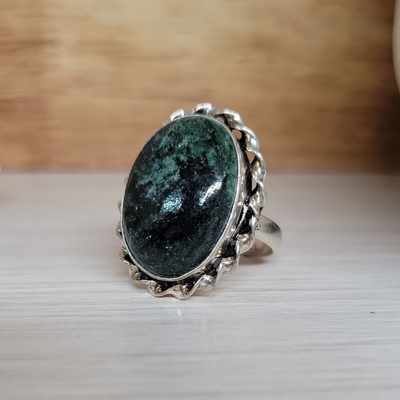 NATURAL AVENTURINE STERLING SILVER RING, SIZE 7 - Picture 7 of 7